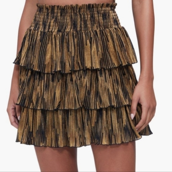 Wildfox Womens Tiered Mini Skirt Sz L Black With Gold Thread Highlights Elastic - Picture 2 of 10